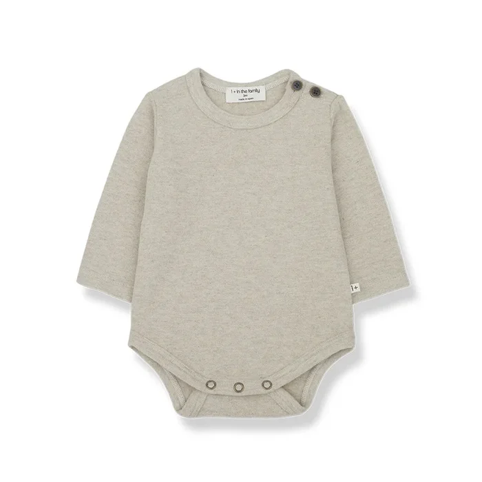 1+ in the family Enric Body – Oatmeal