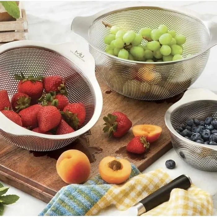 3 Piece Stainless Steel Mesh Colander Set – Silver