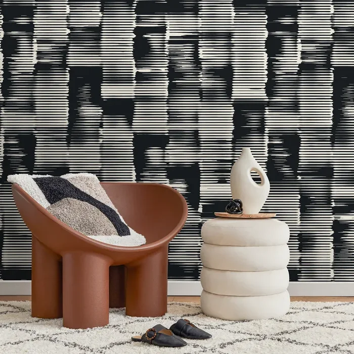 Abstract Wallpaper With Distorted Lines In Black And Cream – A468