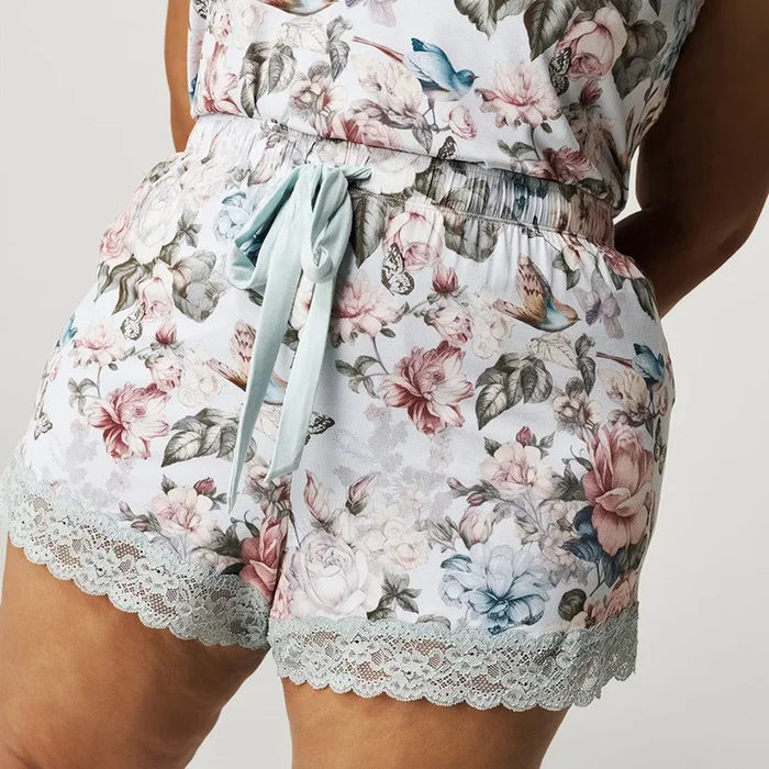 Amarantha Women’s Lace Shorts