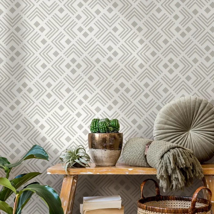 Art Deco Wallpaper With A Chevron And Diamond Motif In Light Gray And Taupe – C556