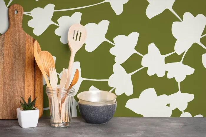 Botanical Wallpaper With Abstract Leaf Silhouettes In Olive Green And White – X015