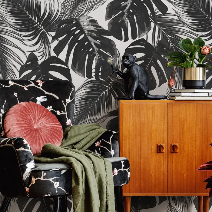 Botanical Wallpaper With Monstera And Palm Leaves In Black And Gray – B130