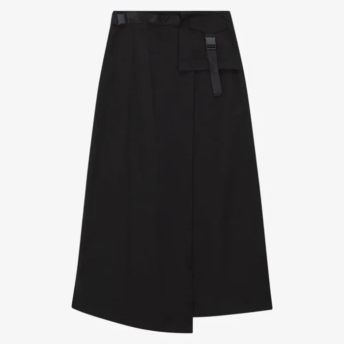 Cargo Pocket Skirt – Black Parachute