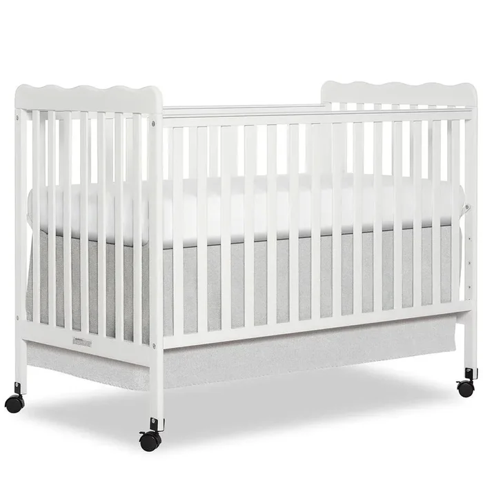 Carson Classic 3 in 1 Convertible Crib – White
