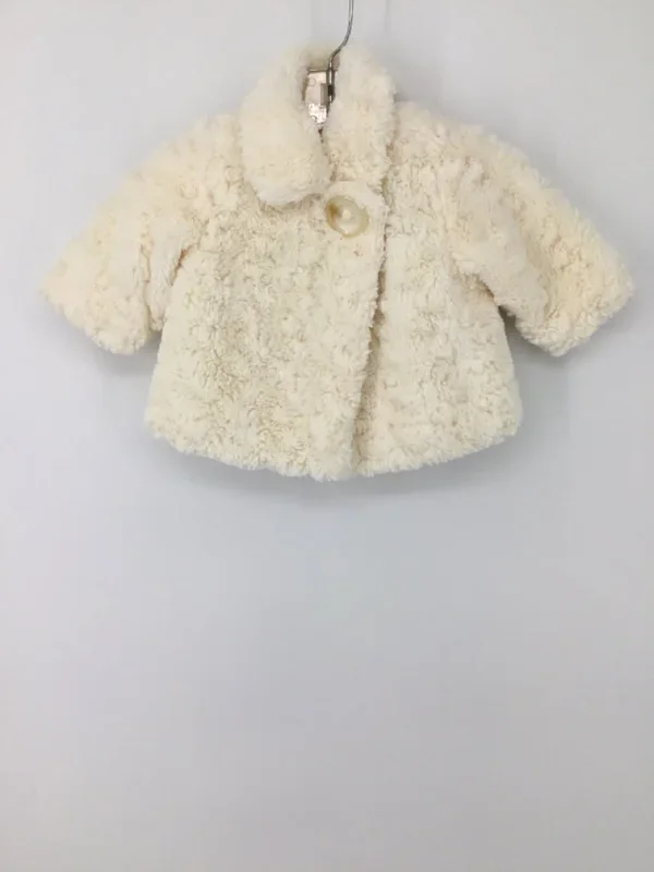 Childrens Place Child Size 0-3 Months Cream Outerwear – girls