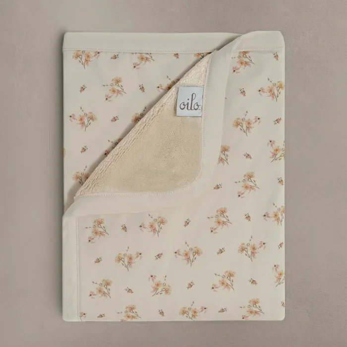 Dainty Floral Cuddle Plush Infant Blanket