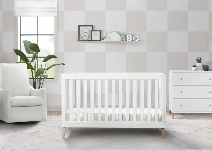 Essex 4-in-1 Convertible Crib