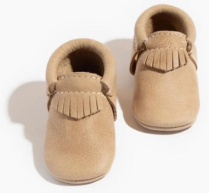 Freshly Picked City Moccasins, Size 2 – Weathered Brown