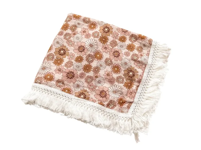 Fringe Swaddle Blanket – Retro Floral
