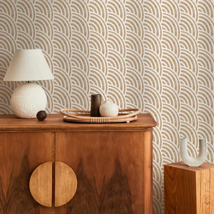 Geometric Wallpaper With A Boho Scallop Motif In Beige And White – C522