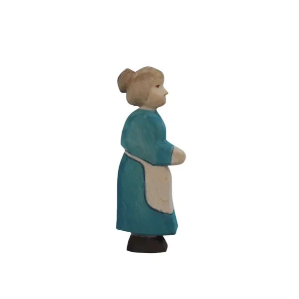 HolzWald Grandmother