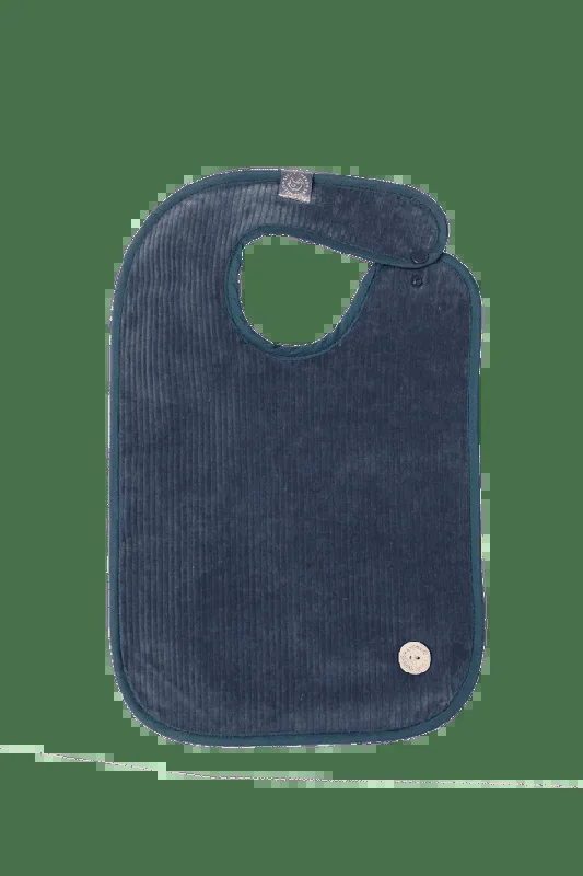 LITTLE PIPERS WATERPROOF BIB W/ SNAPS – RIBBED CHAMBRAY – SMALL (8″ X 10.5″)