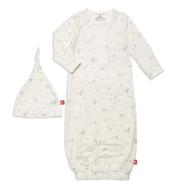 Magnetic Me Gown + Hat Set | Beary Special Delivery