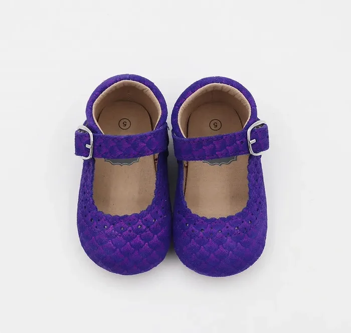 Mary Jane – Mermaid Scales (purple)