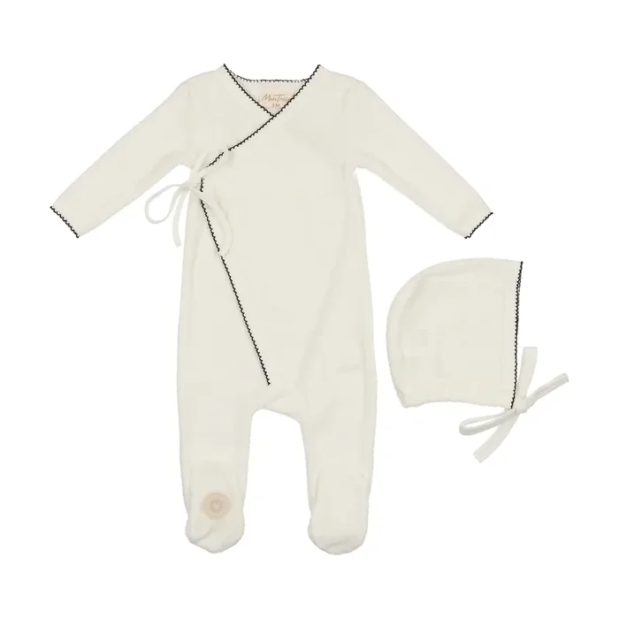 Mon Tresor Bebe Scallop Wrap Footie & Hat Set