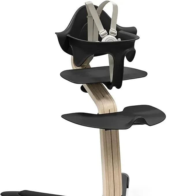 Nomi High Chair, Black/Natural