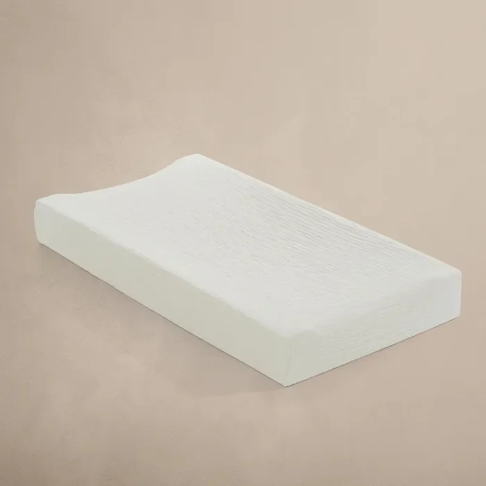 Oilo Fable Changing Pad Cover- Eggshell Organic 4 Way Muslin
