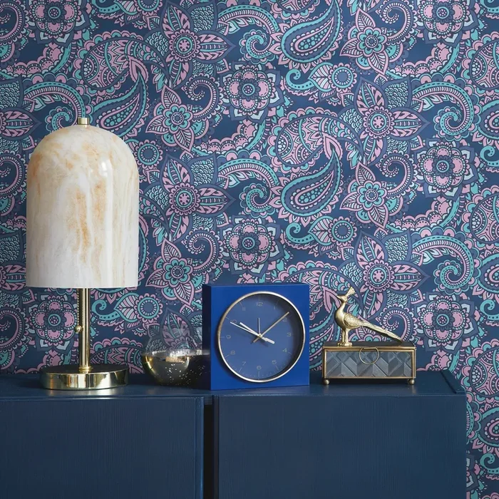 Paisley Wallpaper With Intricate Florals In Navy Blue, Pink, And Teal – B382