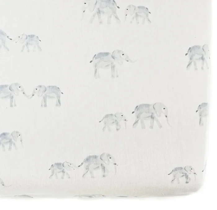 Petit Pehr Follow Me Organic Crib Sheet – Follow Me Elephant