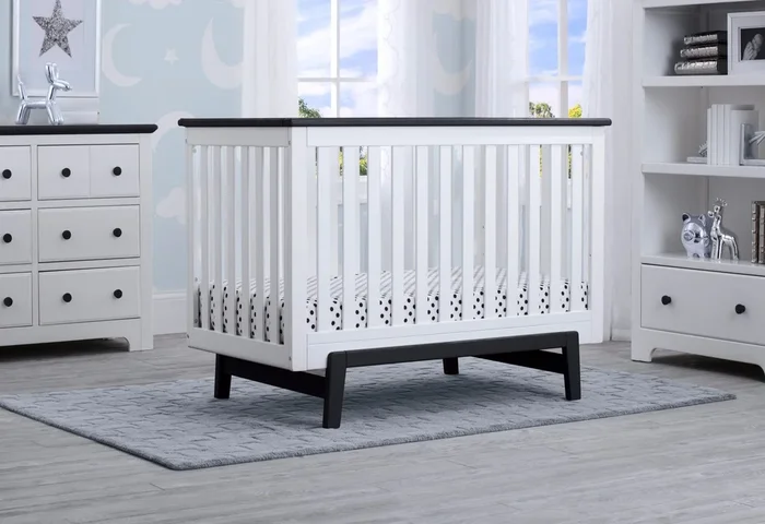 Providence Classic 4-in-1 Convertible Crib