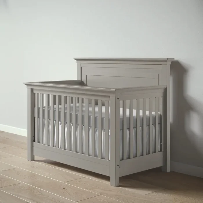Romina Karisma Convertible Crib / Solid Panel