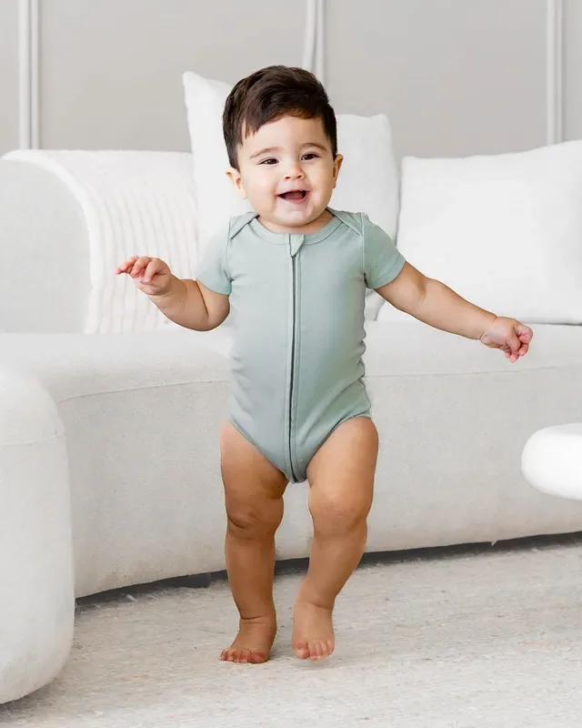 Short Sleeve Zipper Bodysuit In Sage, 3-6m