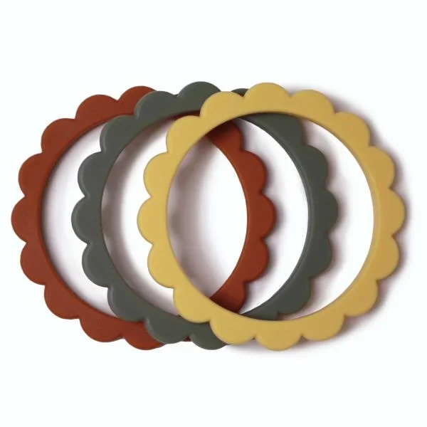 SILICONE FLOWER TEETHING BRACELET