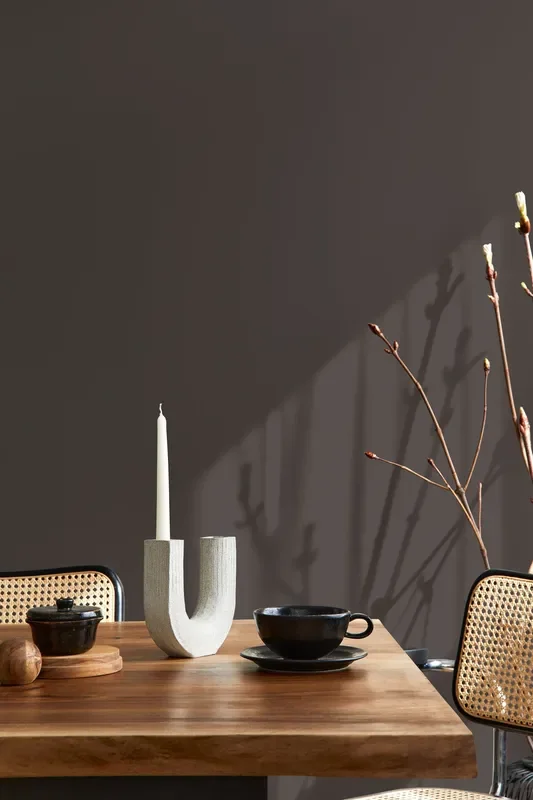Solid Color Wallpaper Featuring A Rich Davy’s Grey – D463