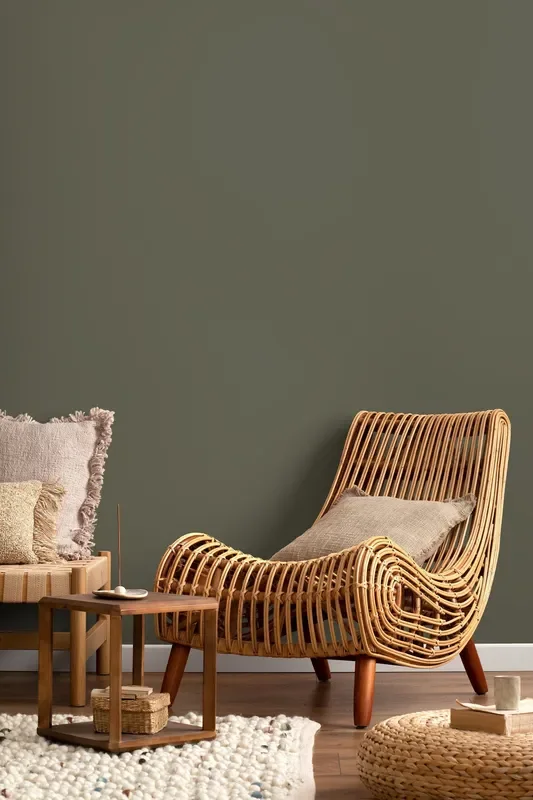 Solid Color Wallpaper In A Deep Ebony Green – D475