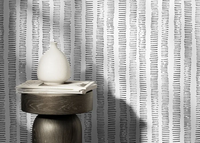 Striped Wallpaper With Hand-drawn Vertical Lines In Black And White – D010