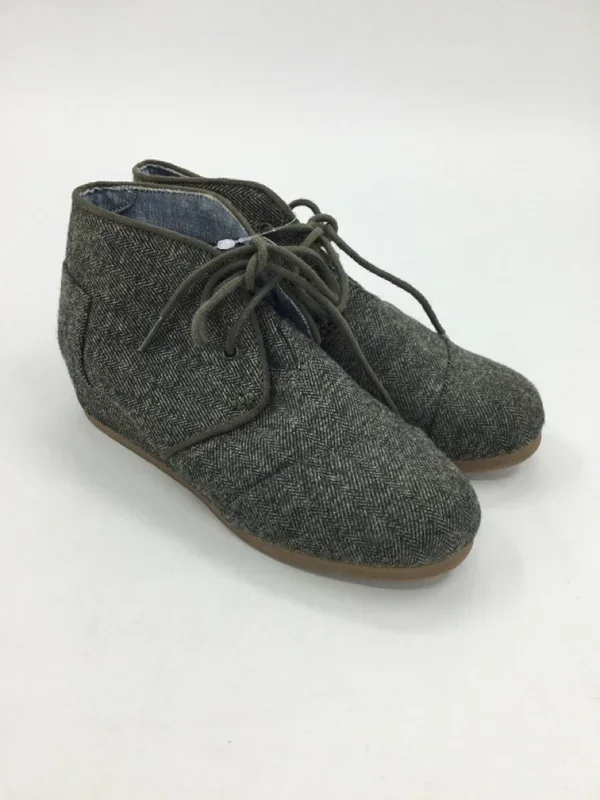 Toms Child Size 3 Youth Gray Boots