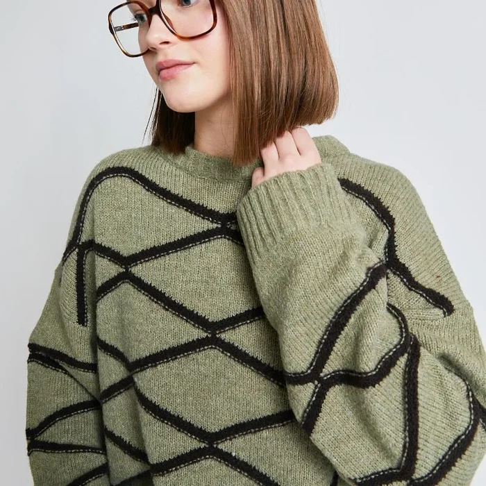 Triumph Sweater – Kaki