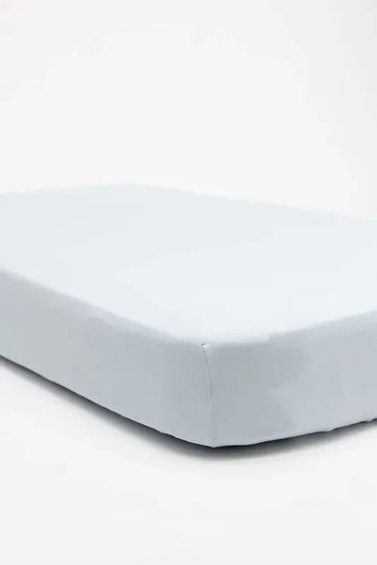 WildBird CloudBlend™ Crib Sheet – Dove Blue Gray