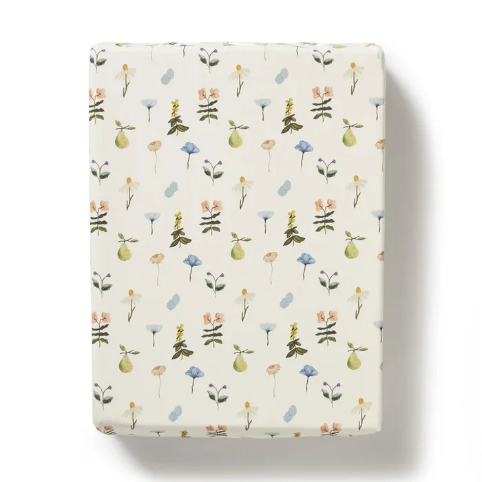 Wilson & Frenchy Petit Garden Organic Bassinet Sheet