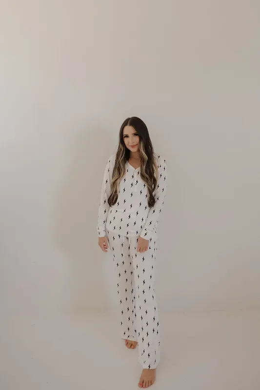 Women’s Bamboo Pajama | White & Black Lightning Bolt