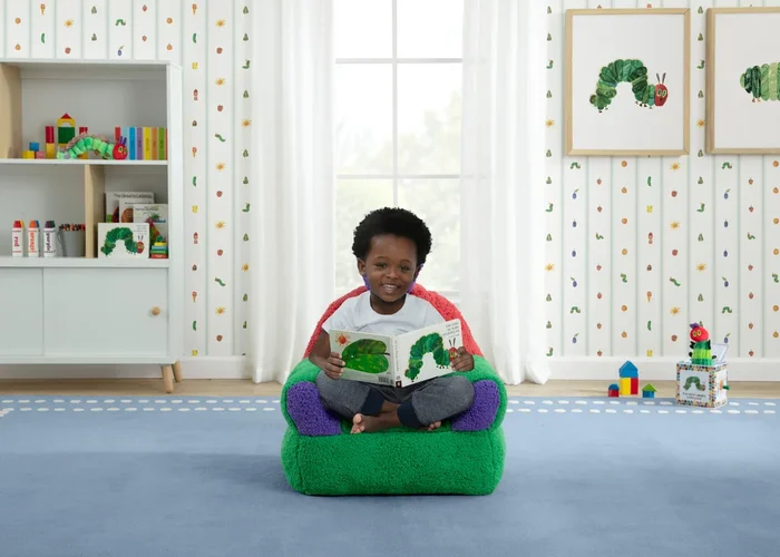World of Eric Carle, The Very Hungry Caterpillar Cozee Buddy Chair
